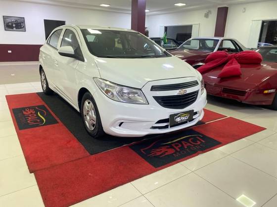 CHEVROLET ONIX 1.0 MPFI JOY 8V FLEX 4P MANUAL CHEVROLET ONIX 1.0 MPFI JOY 8V FLEX 4P MANUAL